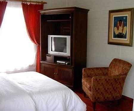Victoria Fields Hotel & Resort La Barra Bagian luar foto