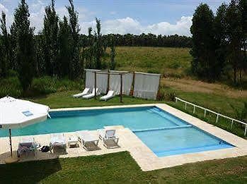 Victoria Fields Hotel & Resort La Barra Bagian luar foto