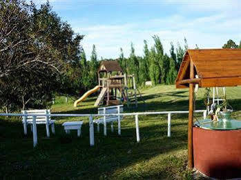 Victoria Fields Hotel & Resort La Barra Bagian luar foto